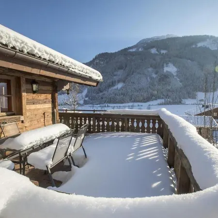 Schoeneben Hohe Schwalbe * Wald im Pinzgau