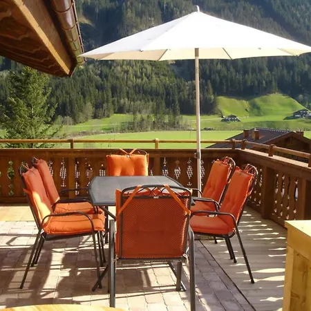 Schoeneben Hohe Schwalbe * Wald im Pinzgau